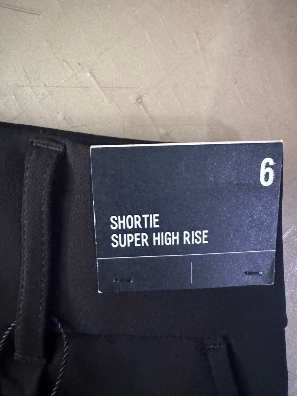 Express Black High-Waist Tailored Shorts - Picture 2 of 3